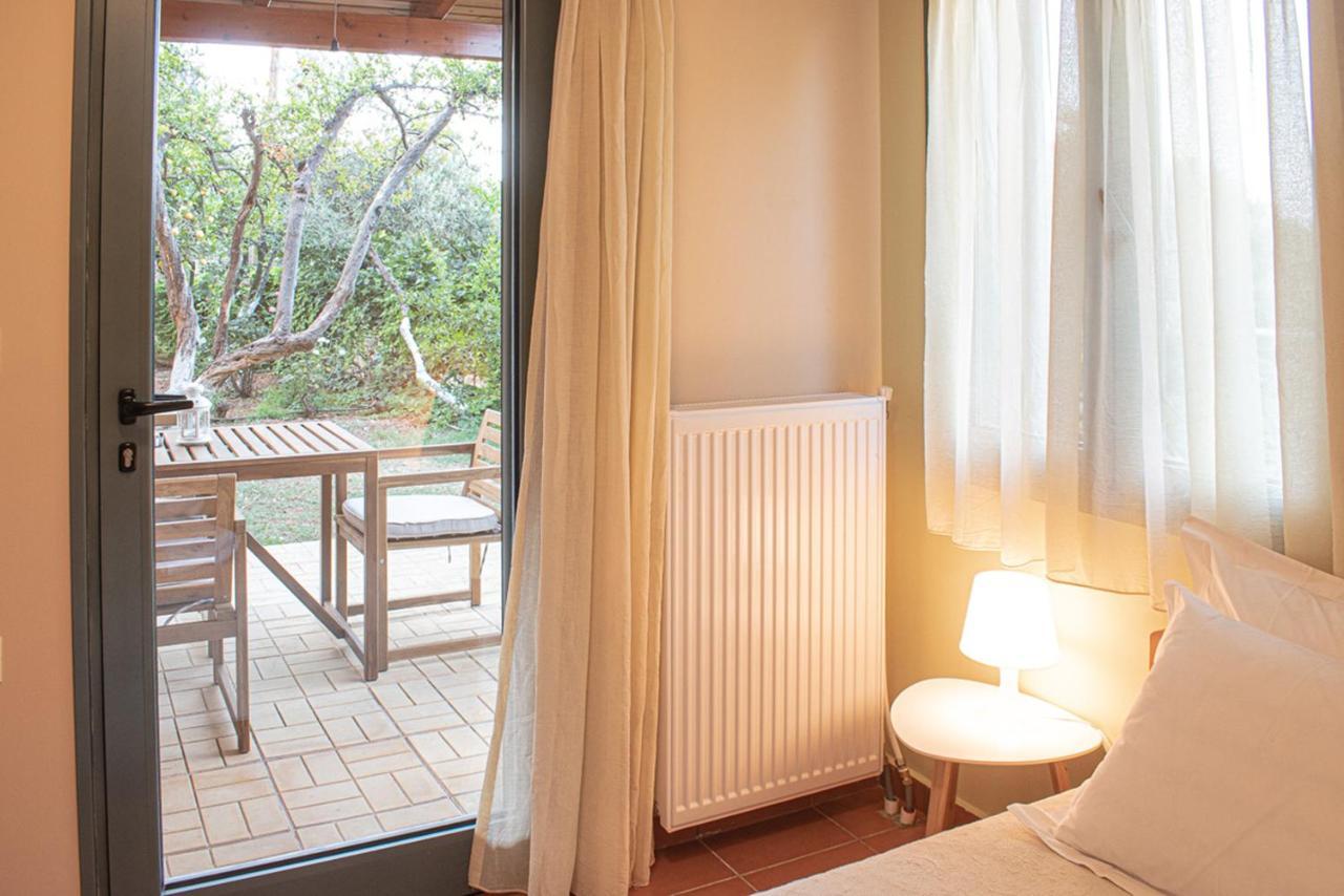 Glarosmaisonette Kato Daratso Buitenkant foto
